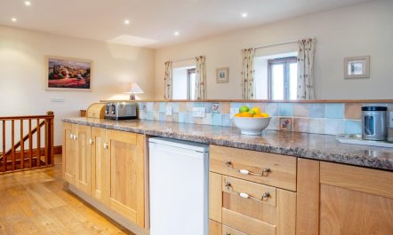 4 Bed in Penzance 2