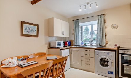 1 Bed in Cheltenham 6