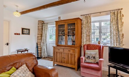 1 Bed in Cheltenham 4