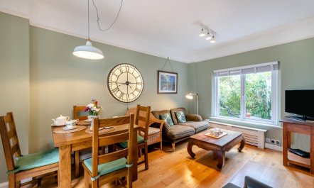2 Bed in Newton Abbot
