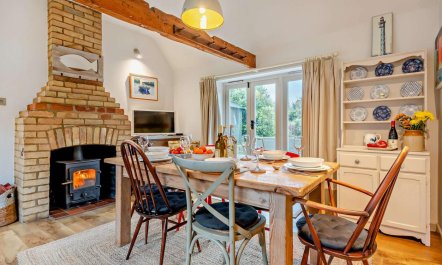 3 Bed in Brockenhurst 4