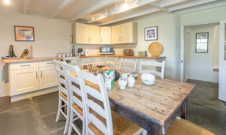 4 Bed in Tintagel