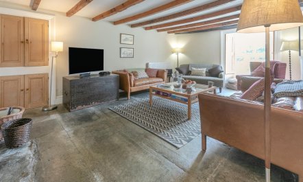 4 Bed in Tintagel 1
