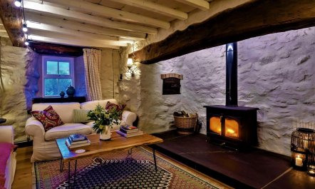 3 Bed in Tyn Y Groes