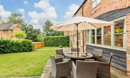 3 Bed in Church Stretton 1