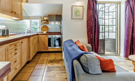 2 Bed in Hastings 3