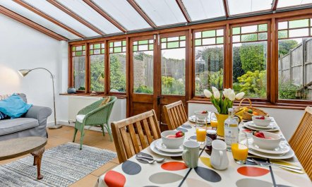 2 Bed in Hastings 5