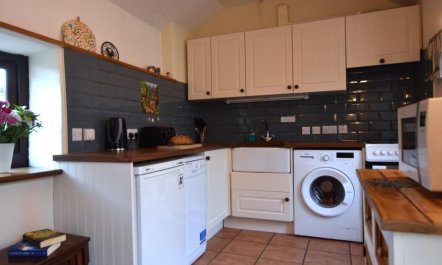 1 Bed in Holsworthy 4