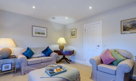 1 Bed in Lockerbie 4