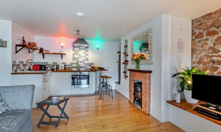 1 Bed in Brixham 7