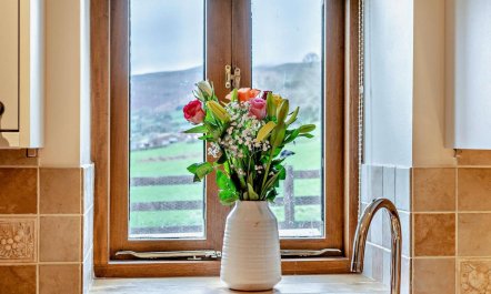 2 Bed in Crickhowell 6