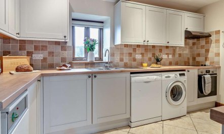 2 Bed in Crickhowell 3