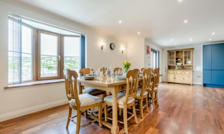 4 Bed in Redruth 4