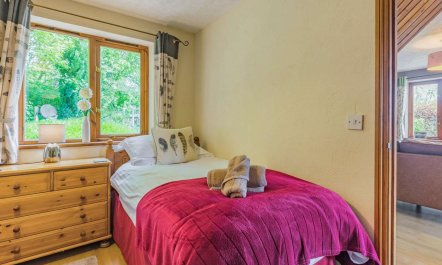 3 Bed in Worcester 9