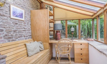 1 Bed in Crickhowell 5