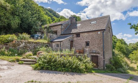 1 Bed in Crickhowell