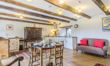 1 Bed in Crickhowell 8