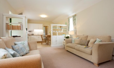 2 Bed in Howden 1