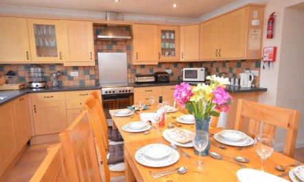 5 Bed in Bideford 2