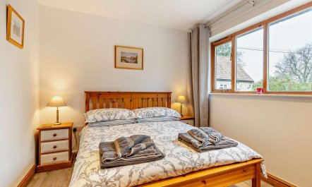 3 Bed in Wareham 7