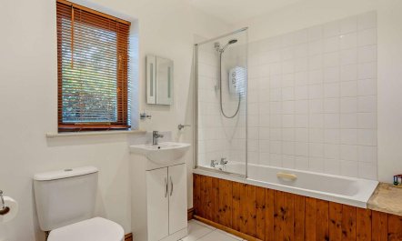 3 Bed in Wareham 9