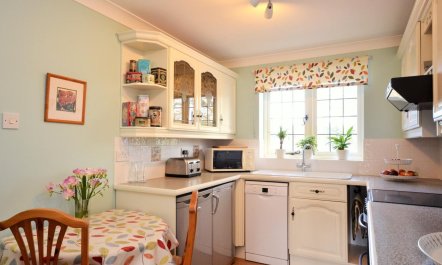 1 Bed in Blandford Forum 8