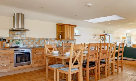 3 Bed in Penzance 2