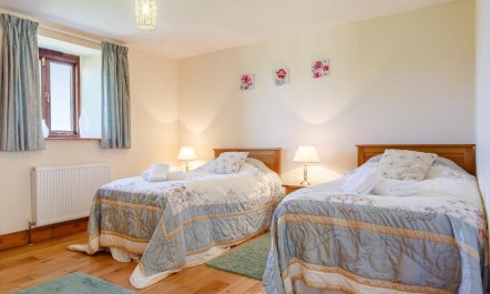 3 Bed in Penzance 3
