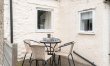 2 Bed in Nr Richmond 9