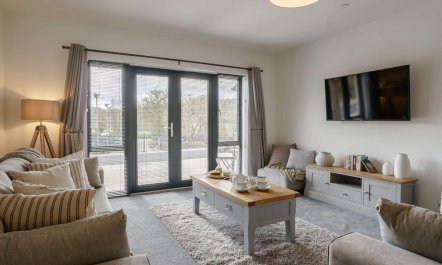 2 Bed in Usk- 4