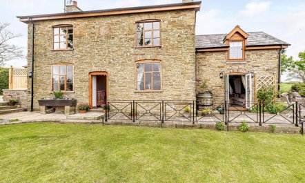 4 Bed in Holywell 3