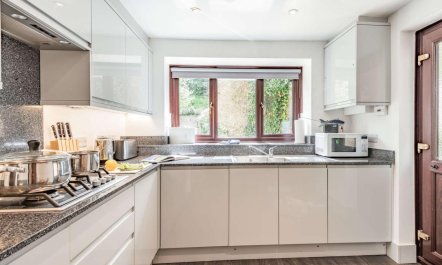 3 Bed in Dorchester 6