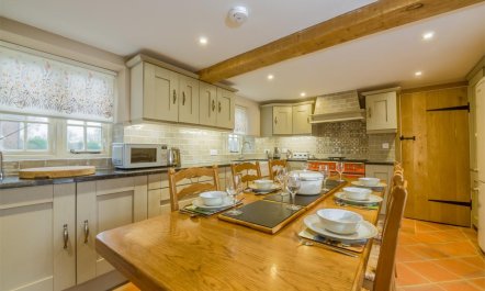 3 Bed in Syderstone 1
