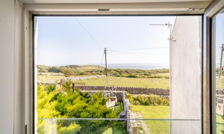 2 Bed in Bridgend 5