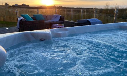 2 Bed in St Andrews 1