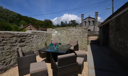 3 Bed in Port Talbot 4
