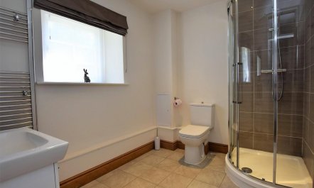 3 Bed in Port Talbot 8
