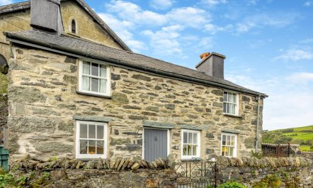 2 Bed in Betws -y- Coed 1