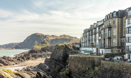2 Bed in Ilfracombe 1