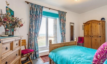 2 Bed in Ilfracombe 9