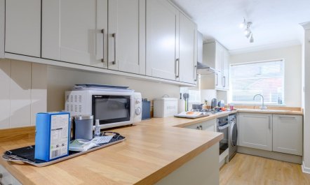 1 Bed in Lymington 1