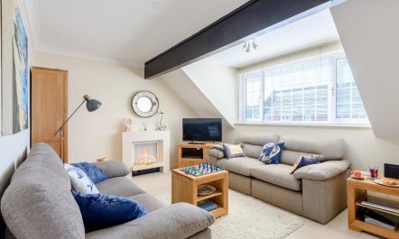 1 Bed in Lymington 6