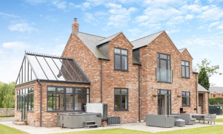 5 Bed in Llanymynech