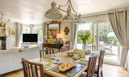 6 Bed in Bideford 5