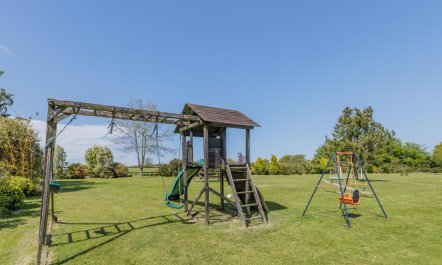 6 Bed in Bideford 6