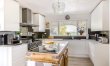 6 Bed in Bideford 4