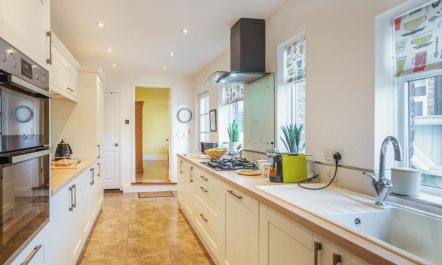 3 Bed in Knaresborough 6