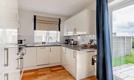 2 Bed in Flamborough 6