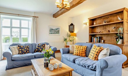 3 Bed in Axminster 3