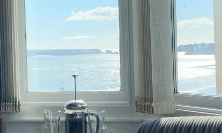 2 Bed in Tenby